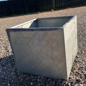 Violet Galvaniseret Plantekasse Kvardratisk - L50cm, B50cm, H40cm, m/bund